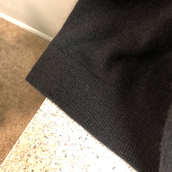 Cashmere sweater - Picture 8 of 13